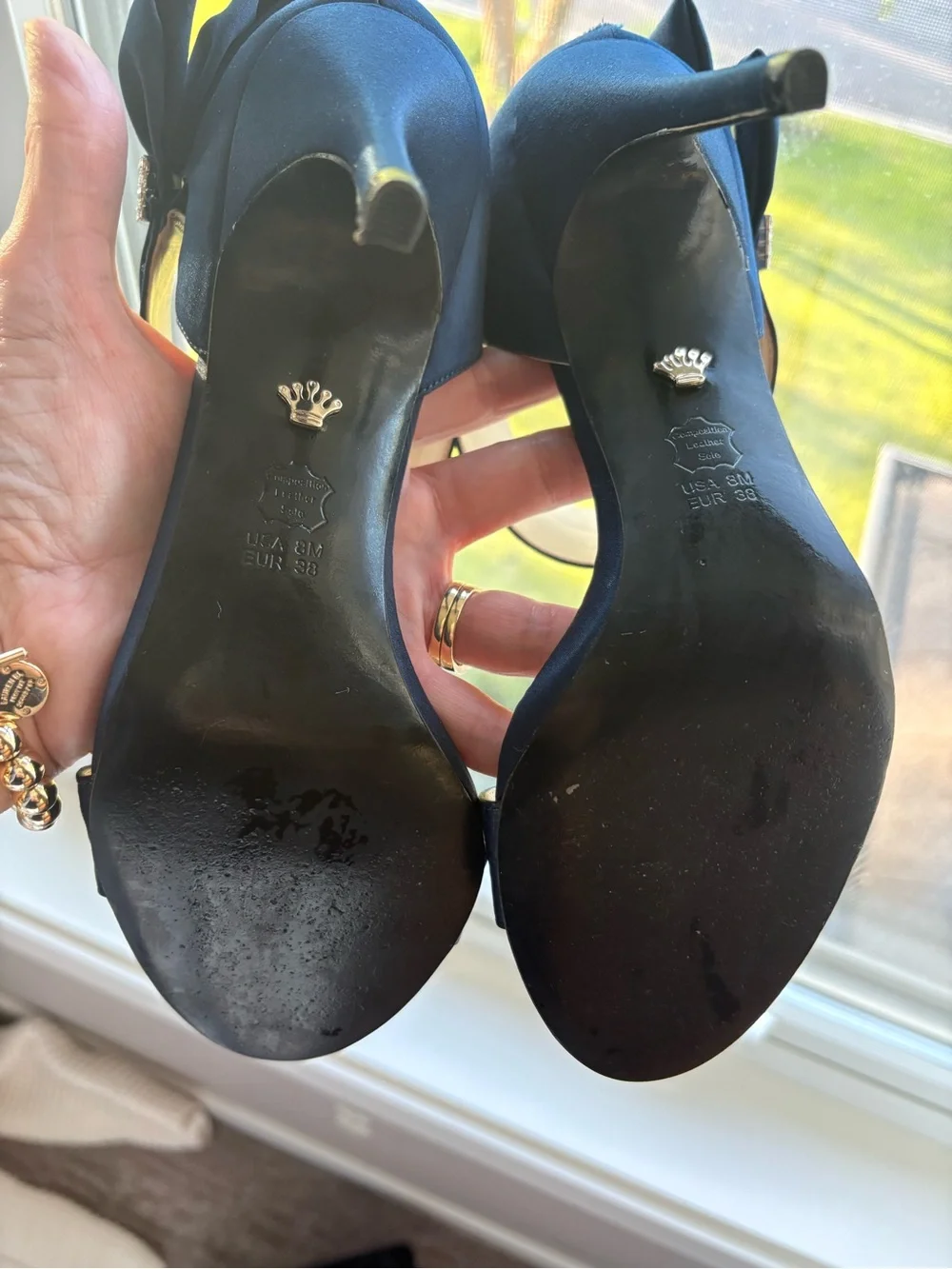 Nina Navy Satin High Heels with Rhinestone Bow Accents Size 8 - Picture 5 of 9